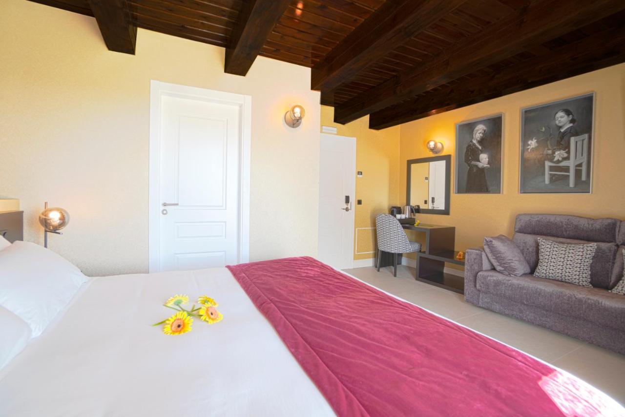 Hotel As Torres Da Hermida Monterroso المظهر الخارجي الصورة